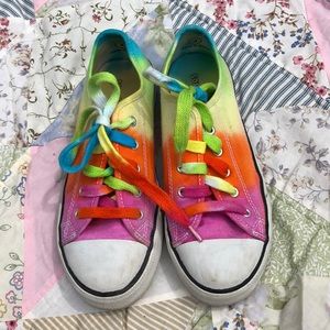 🌈TIE 🌈DYE GIRLS SNEAKERS!